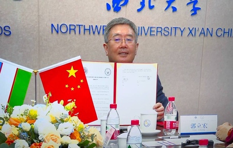 Донишгоҳи байналмилалии сайёҳӣ ва мероси фарҳангии "Роҳи абрешим" ва Донишгоҳи North-West-и  Чин меморандум имзо карданд