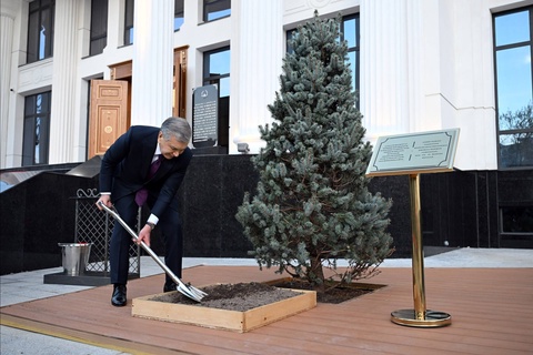 Prezidentlar Tojikiston elchixonasining yangi binosini ochdilar