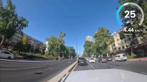 В Ташкенте на улице Шота Руставели запущена «Зеленая волна»: время в пути сократилось почти на 30%