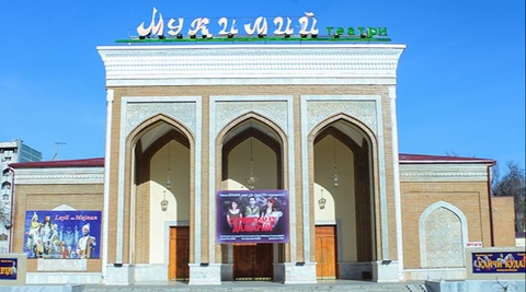 “Teatr – ibratxonadir” dasturi amalga oshiriladi