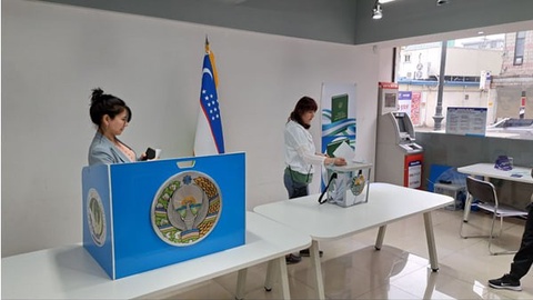 Janubiy Koreyada muddatidan oldin ovoz berish jarayoni boʻlib oʻtdi