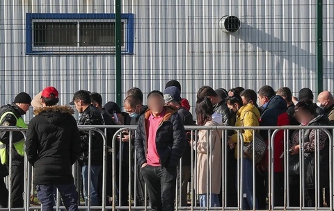 Аз 1 сентябри соли 2025 муҳоҷирон дар Маскав ва вилояти Маскав аз қайди иловагӣ, дактилоскопия, аксбардории биометрӣ ва мониторинги ҷойгиршавӣ мегузаранд