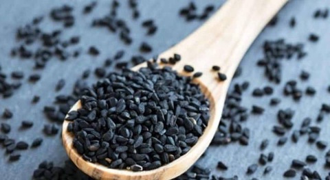 Черный тмин снижает уровень плохого холестерина и предотвращает ожирение