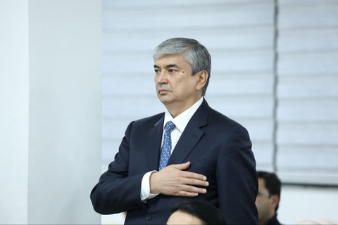 Оҳангарон туманига янги ҳоким тайинланди