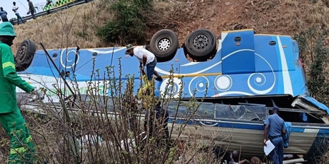 An accident in South Africa claimed the lives of 40 bus passengers