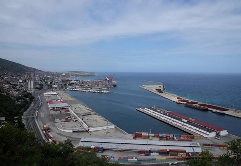 CNN: Markaziy razvedka boshqarmasi Venesuela sohilidagi port inshootiga zarba berdi