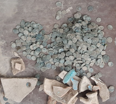 Паркентдан XVI асрнинг охири – XVII асрнинг бошларига оид хазина топилди