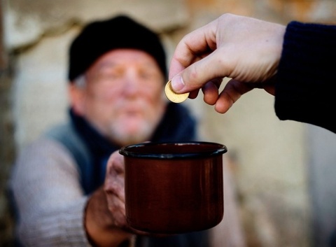 Ўзбекистонда камбағаллик чегараси  669 минг сўм этиб белгиланди