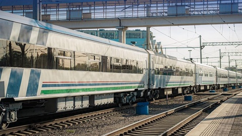 Талабалар учун поезд чипталарига 50 фоизлик чегирма эълон қилинди