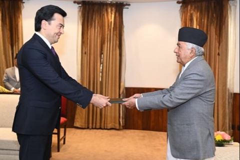 Oʻzbekistonning Nepaldagi birinchi elchisi ushbu davlat prezidentiga ishonch yorliqlarini topshirdi