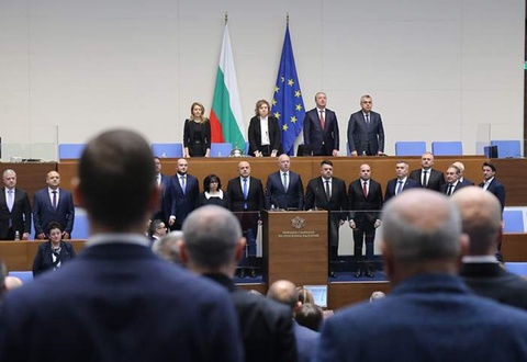 Bolgariya hukumati iste'foga chiqdi