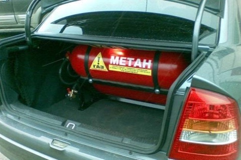 В Узбекистане разрешение на установку газового баллона в автомобиль можно получить онлайн