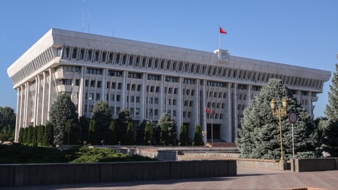 В Кыргызстане будут менять текст и музыку гимна