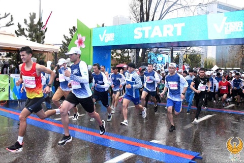 Выявлены лучшие среди тысячи участников V Ташкентского международного марафона