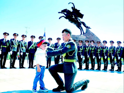 Vatan muhabbati burch va sadoqatni haqiqiy mudofaa kuchiga aylantiradi