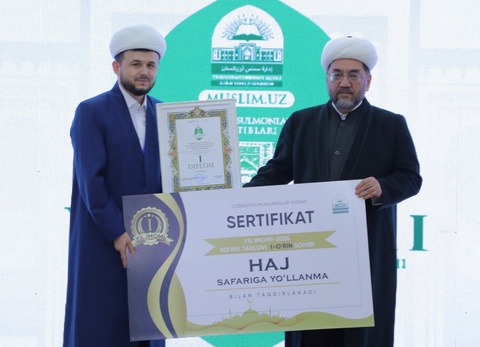 “Yil imomi” koʻrik-tanlovi gʻolibiga Haj safari yoʻllanmasi berildi