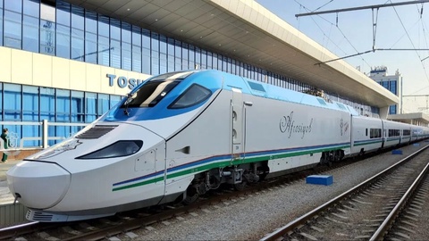 “Afrosiyob” tezyurar poyezdlarining har bir vagonida ichki mediadastur va Wi-Fi xizmati ishga tushirildi