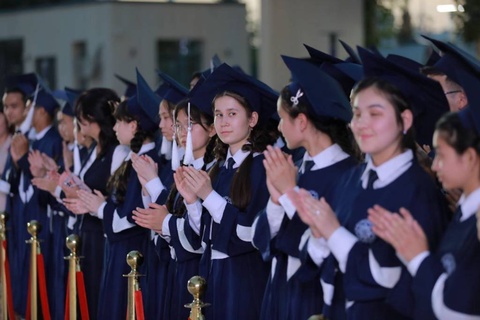 Хатмкунандагони мактабҳои президентӣ 100 фоиз бо маълумоти олӣ фаро гирифта шудаанд