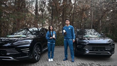 Спортчилар Президент совғаси – BYD автомашинаси ҳамда 15 минг АҚШ доллари билан мукофотланди