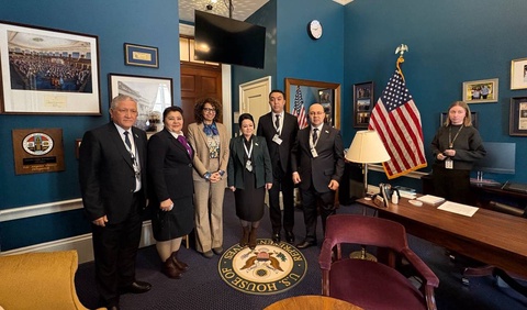 Делегация Олий Мажлиса находится с визитом в США