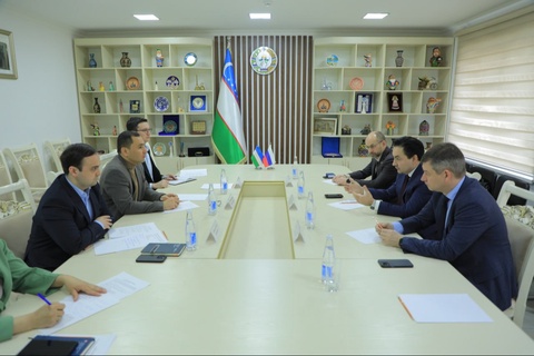 Өзбекстанда орыс тілінде сертификат алу жүйесі жолға қойылуы мүмкін