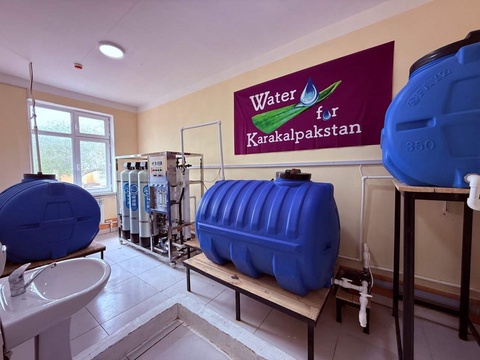 Аралбойында және бир әҳмийетли қәдем: мектеплерге таза суў келди