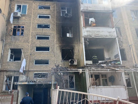 В Коканде оперативно ликвидировано возгорание в многоквартирном доме