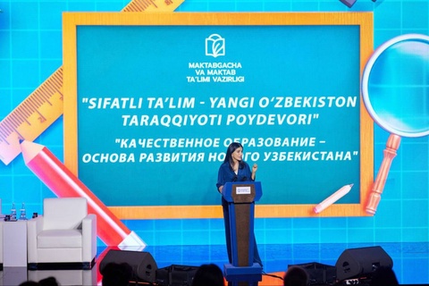 Boshlang‘ich sinflar uchun tayyorlangan zamonaviy darsliklar ko‘rgazmasi tashkil etildi