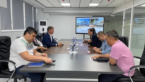 Швейцарская компания по производству солнечных панелей заинтересовалась технопарком «Чирчик»