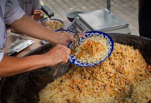 Bir kilogramm palov tayyorlash qanchaga tushadi?