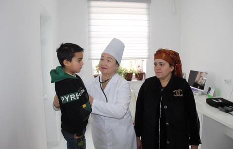 Исбилермен Әмиўдәрья районында медициналық орай қурып берди