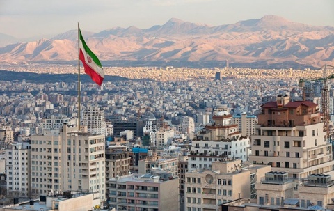 Эрондан 30 дан ортиқ Ўзбекистон фуқароси эвакуация қилинди — ТИВ