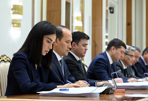 Mutasaddilarga “tezkor brigadalar” tashkil etib, 208 ta korxona va 29 ta maxsus iqtisodiy zonaga yuborish topshirildi