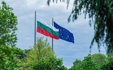 Reuters: Болгария станет 21-й страной, перешедшей на евро