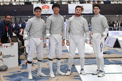 Саблячи йигитларимиз Осиё чемпионатида бронза медалини қўлга киритди