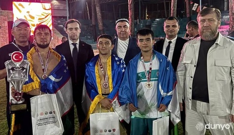 Сборная Узбекистана завоевала три медали на международном турнире по «Аба кураши» в Турции
