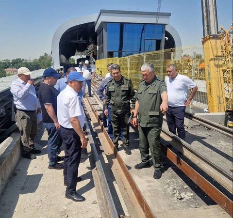 Прокуратура ҳангоми сохтмони хатҳои метрои Тошканд қонуншиканиҳоро ошкор намуд