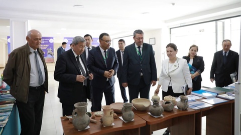 Соҳибқирон Амир Темурнинг 690 йиллигига бағишланган анжуман ташкил этилди