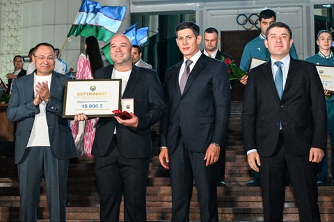 Әлем чемпионатының қаһармандары лайықты марапаттарға ие болды