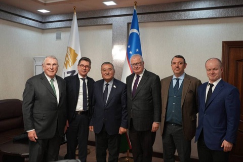 Делегация представителей немецких компаний Mangold Consulting GmbH и Zeppelin GmbH посетила Навоийский горно-металлургический комбинат