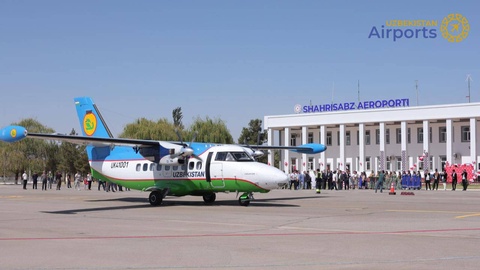 Фурудгоҳи Шаҳрисабз пас аз 20 сол барои авиатсияи шаҳрвандӣ дубора ба кор даромад