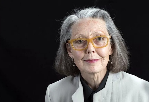 Adabiyot bo‘yicha Nobel mukofotiga Enn Karson loyiq ko‘rildi
