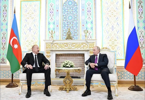 Путин Алиевга AZAL самолёти ҳалокати тафсилотларини ошкор қилди