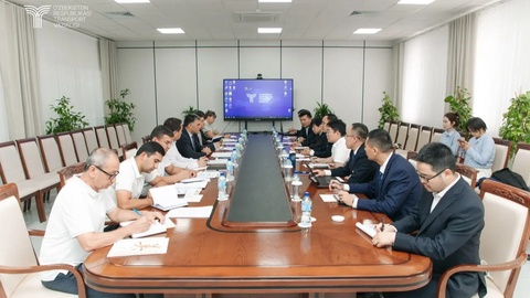 Қытай компаниясы Ташкент - Самарқанд жаңа темир жол линиясын қурыўға қызығыўшылық билдирди