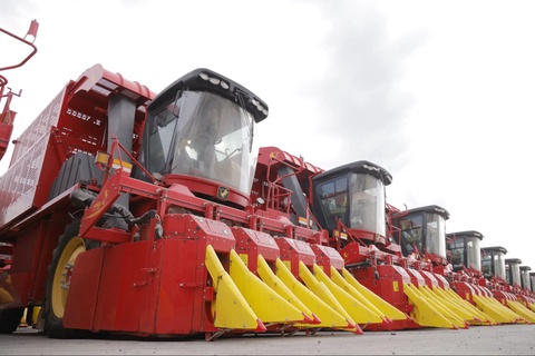 Ферғанада заманауи мақта теретін техникалар құрастырылуда