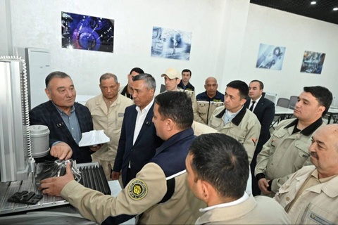 Делегация АО «Узметкомбинат» посетила Навоийский горно-металлургический комбинат