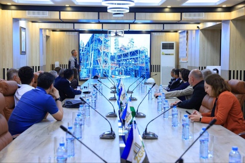 Бизнес-визит в АО «Navoiyazot» собрал ключевых представителей отрасли