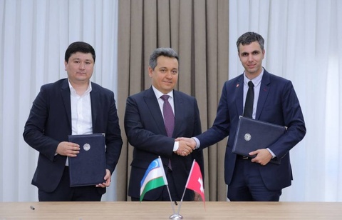 Швейцария раўажланыў ҳәм бирге ислесиў агентлиги менен келисим шәртнамасына қол қойылды