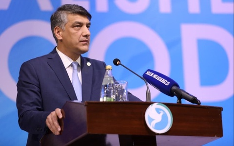 “Педагогтар  шекараларды қорғайтын әскерлерге ұқсайды”