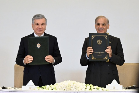 Oʻzbekiston Prezidenti va Pokiston Bosh vaziri qoʻshma biznes forumida ishtirok etdilar